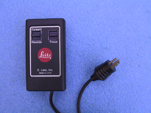 Leitz Remote Control Cord for RT-300 Projector - KX Camera Kodak Slide Projectors Since 1980 - 1732-1/2 Grand Ave. Santa Barbara, CA 93103 805-963-5625